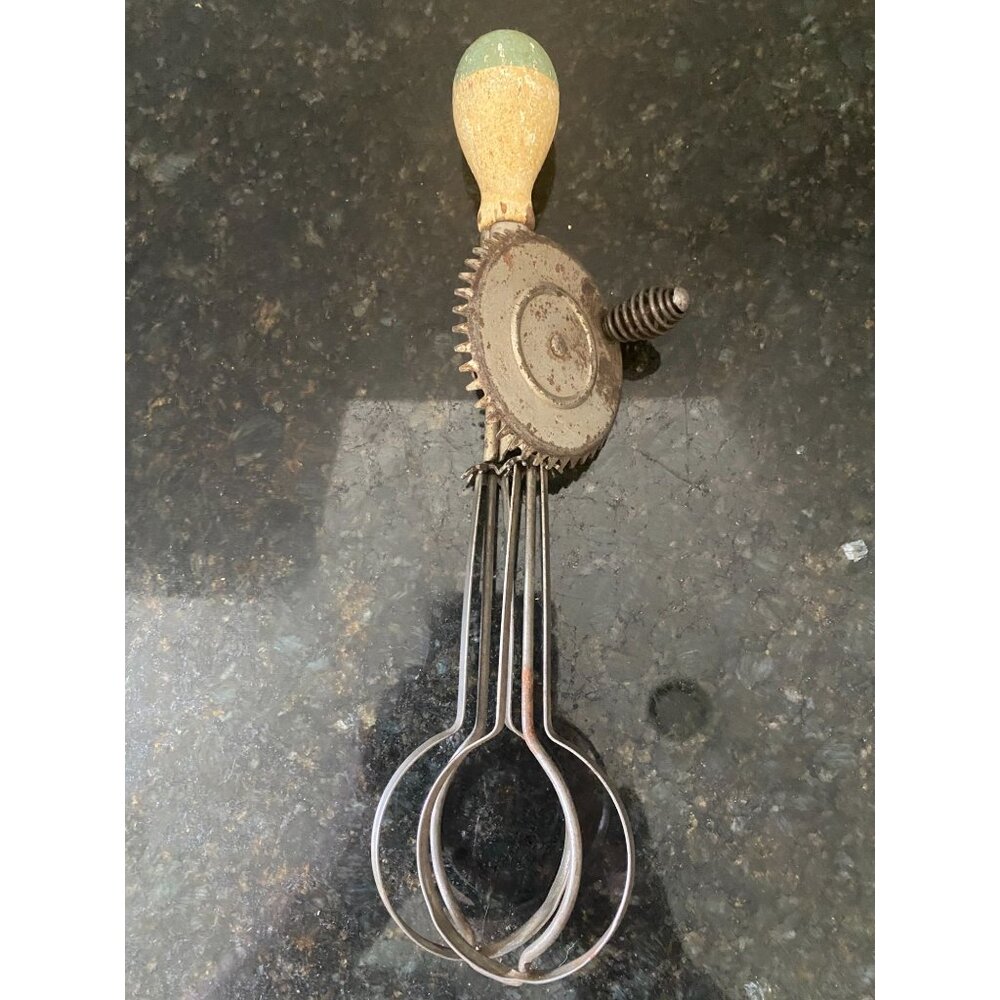 A&J 11" Long Egg Beater with Green and Beige Handle